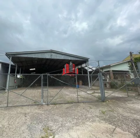 Pavilhão com 1 banheiro e 353m² para alugar no bairro Igara, Canoas