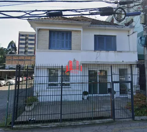 PRÉDIO COMERCIAL NO CENTRO – PRONTO PARA SUA EMPRESA!