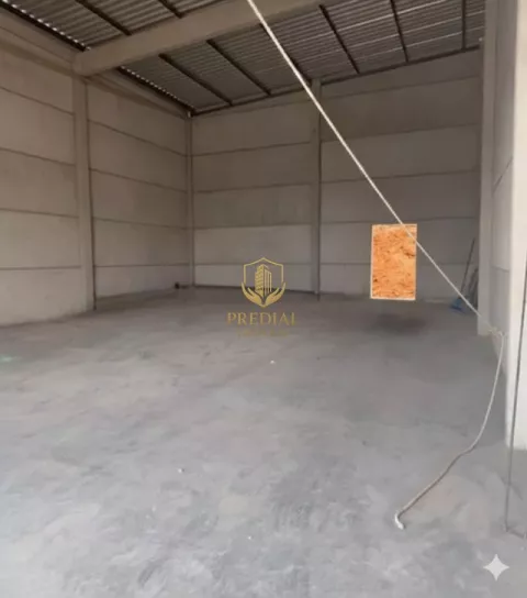 Pavilhão de 150 metros no Bairro Guajuviras: bonito e com bastante espaço